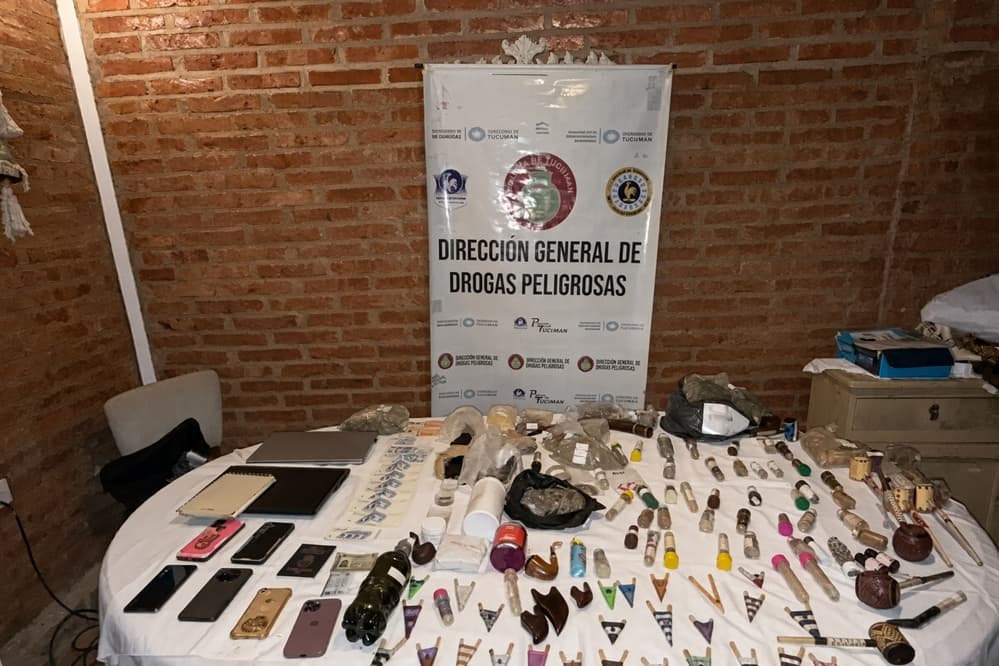 Caen dos mujeres y un chamán brasileño en una causa por rituales con alucinógenos en Tucumán